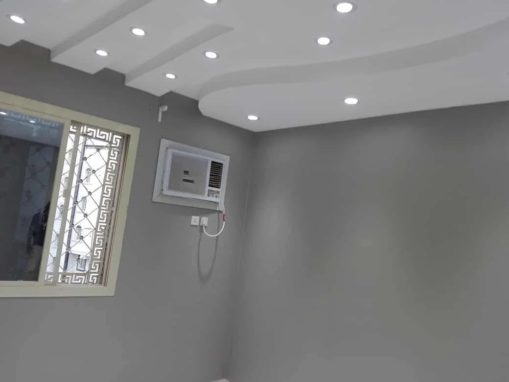 دهانات داخلية بجدة: لمسة فنية وأناقة تدوم لسنوات